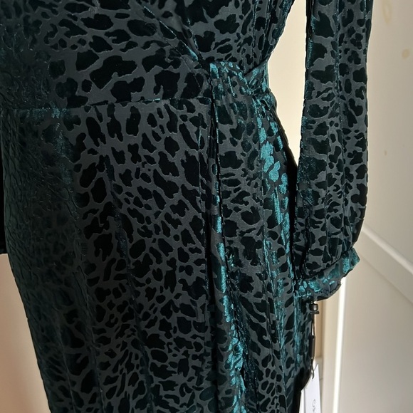 Calvin Klein Dark Green Burnout Velvet Faux Wrap Dress with Flounce Hem - NWT 8 - Picture 7 of 15